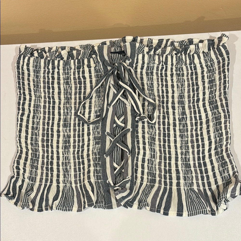 Like New - American Eagle Strapless Top